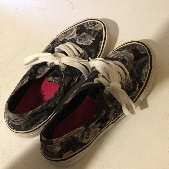 Joe Boxer stylish shoes! - Picture 3 of 4